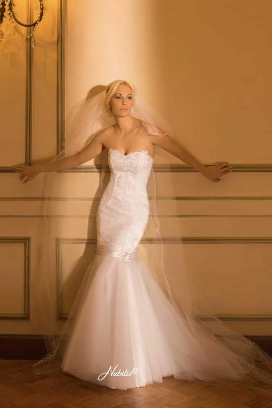 Look editorial de alta costura realizado por Kelly Colombo